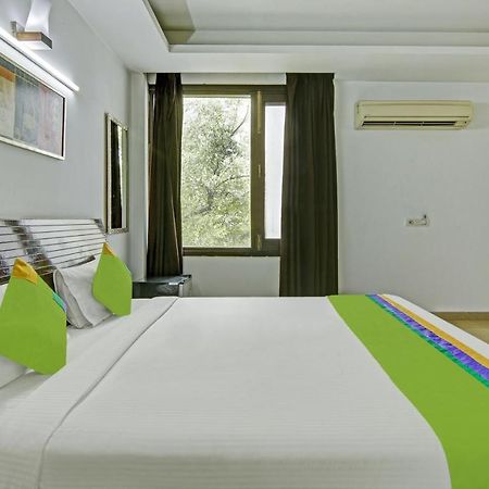 ホテルDreamz Hospitality グルガウン エクステリア 写真